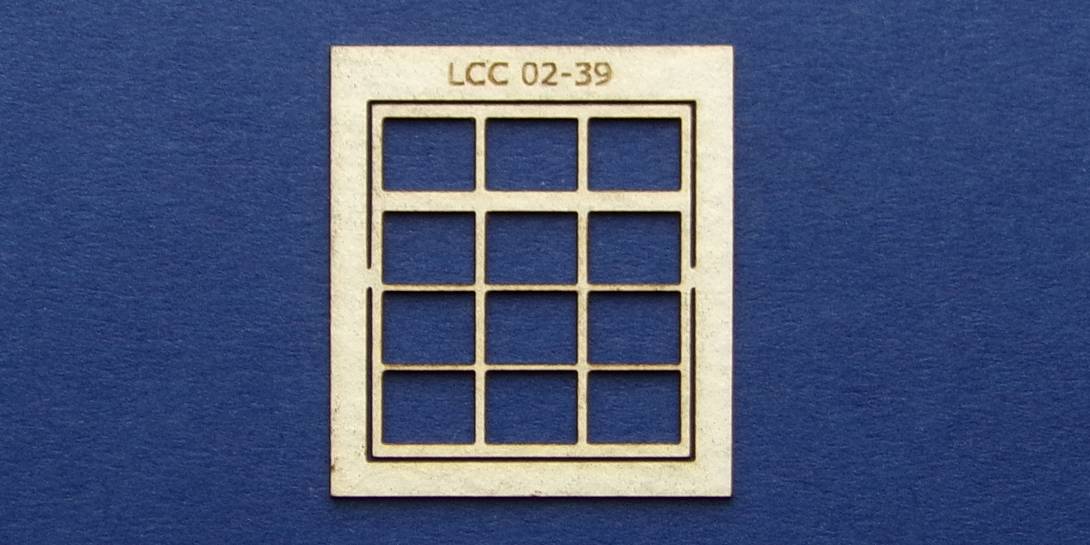 LCC 02-39 OO gauge square window with transom type 3 Square window with transom type 3.